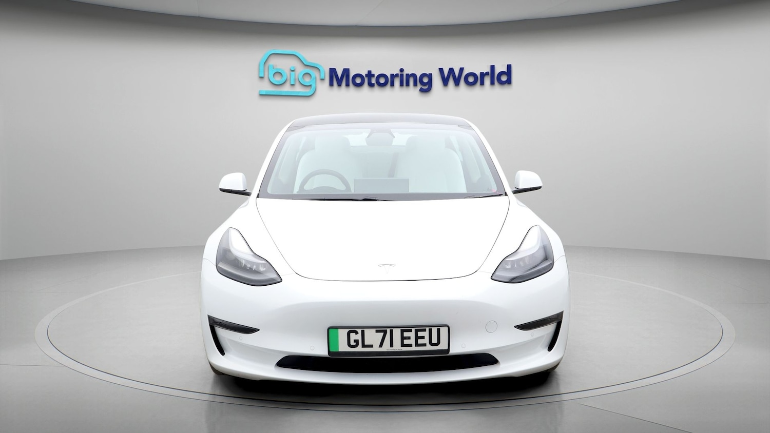 Used Tesla Model 3 2021 for sale - 77181535: Photo 2