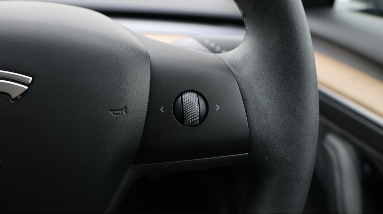 Used Tesla Model 3 2021 for sale - 76700737: Photo 26