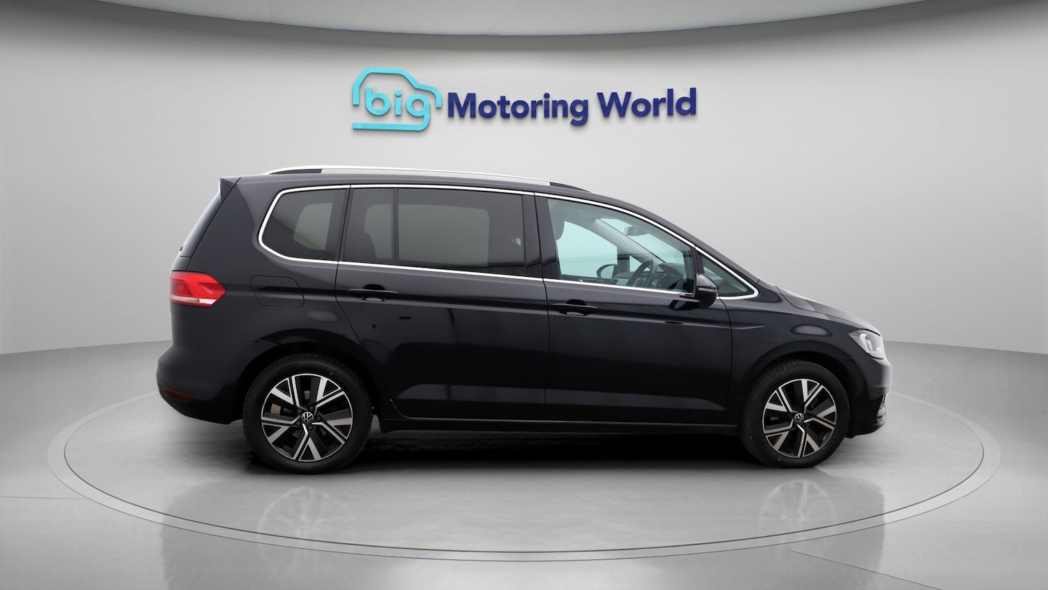 Used Volkswagen Touran 2022 for sale - 77603885: Photo 8