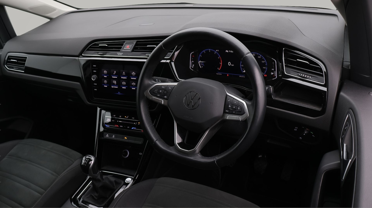 Used Volkswagen Touran 2022 for sale - 77603885: Photo 9