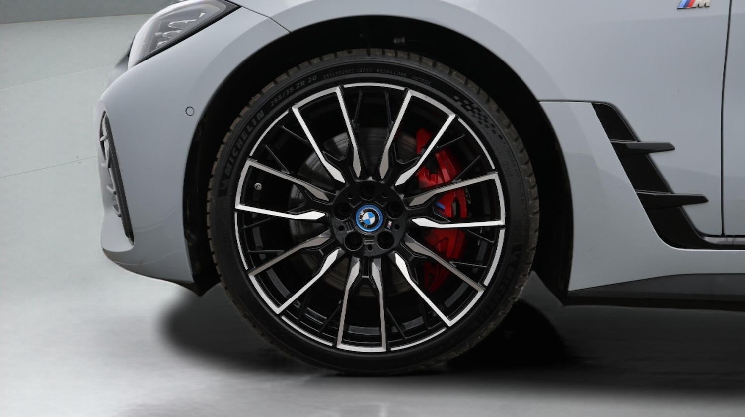 Used BMW i4 2024 for sale - 76484675: Photo 19