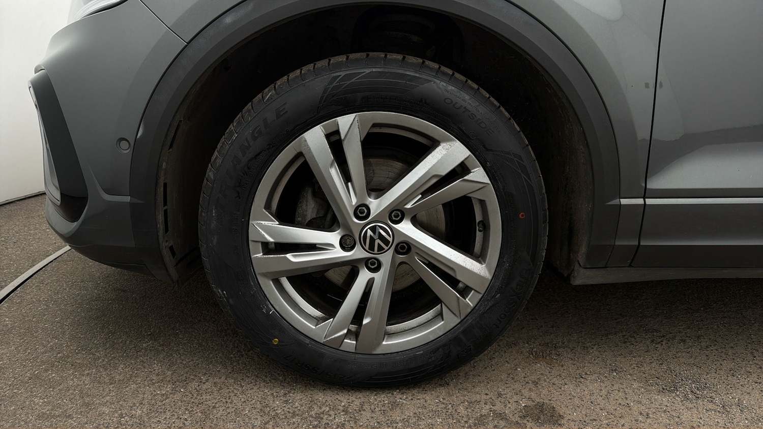 Used Volkswagen T-Roc 2023 for sale - 78000844: Photo 17