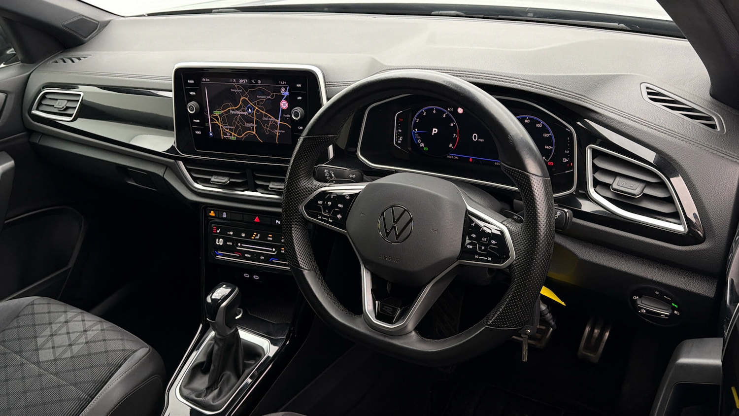 Used Volkswagen T-Roc 2023 for sale - 78000844: Photo 9