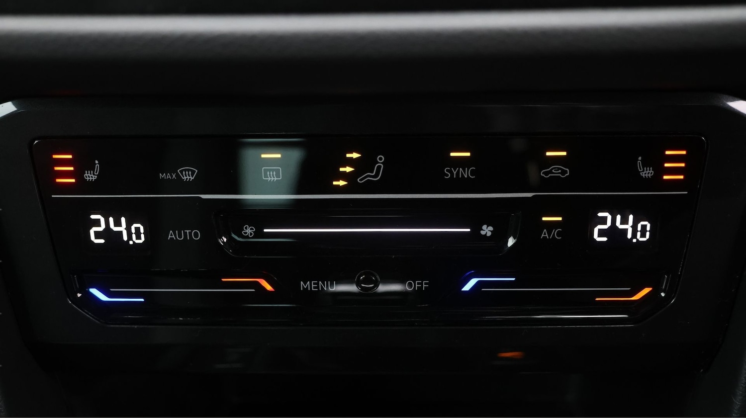 Used Volkswagen Tiguan 2023 for sale - 77747547: Photo 12