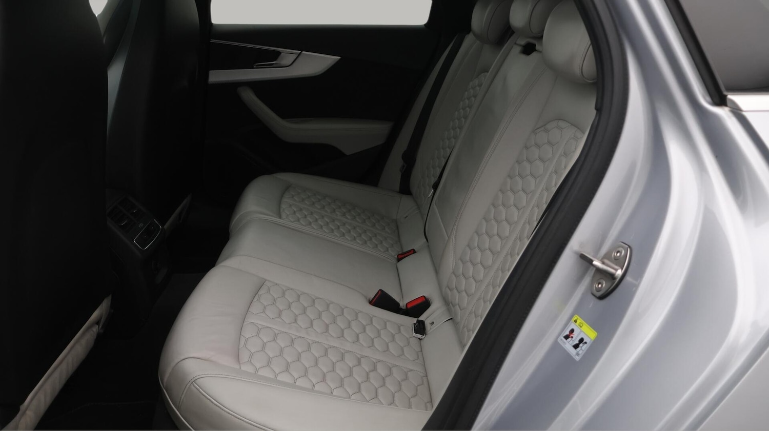 Used Audi RS4 2018 for sale - 76592796: Photo 17