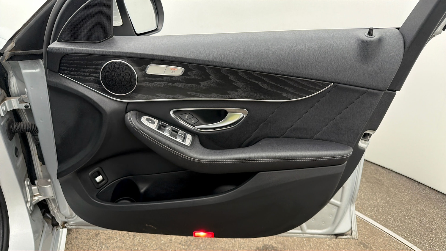 Used Mercedes-Benz C Class 2020 for sale - 78010908: Photo 14