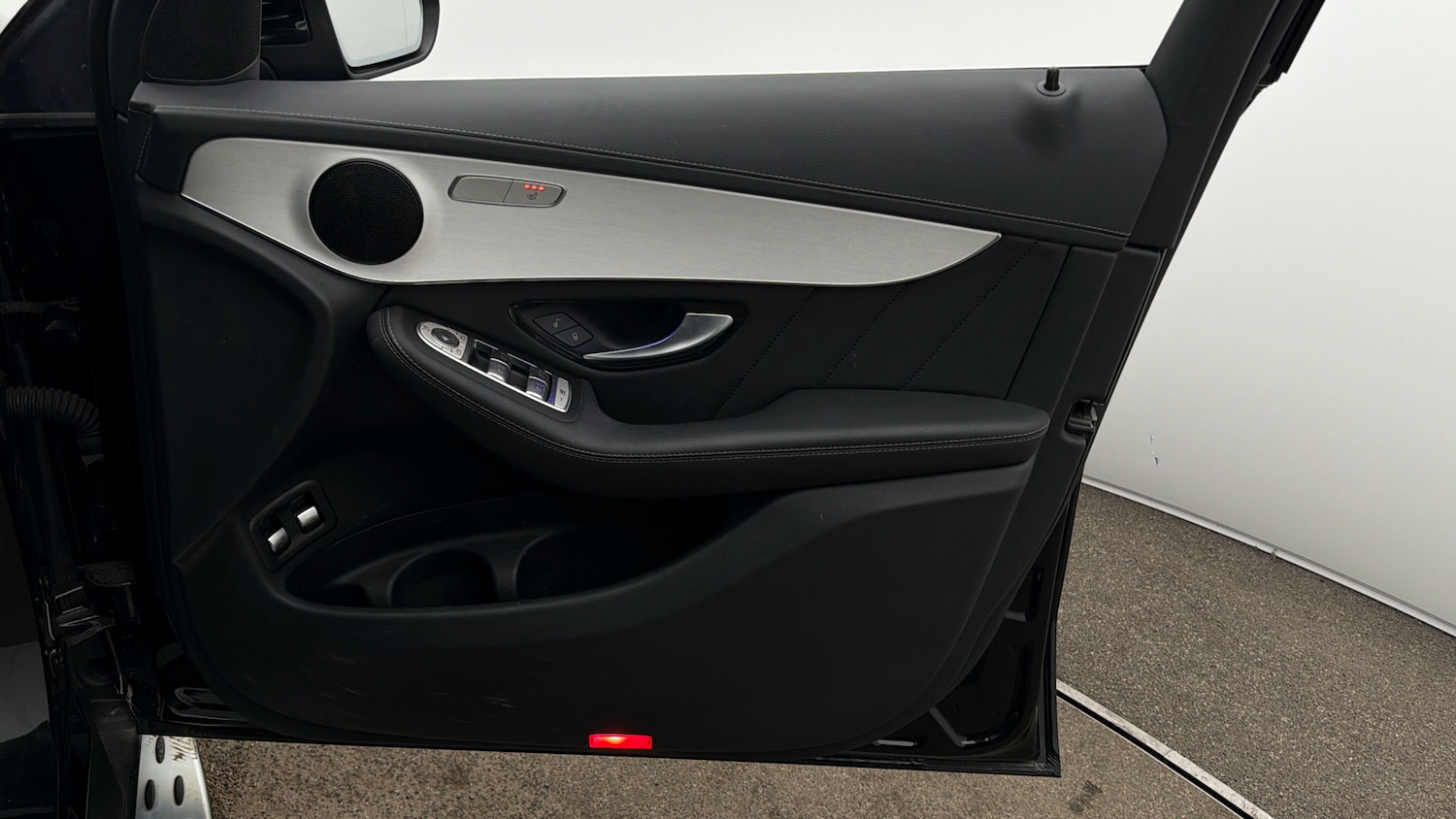 Used Mercedes-Benz GLC 2021 for sale - 77919175: Photo 14