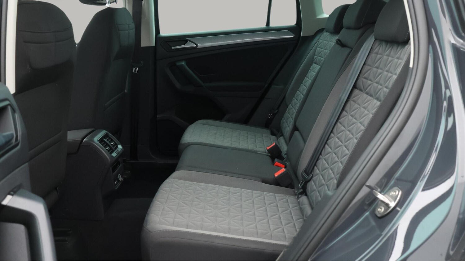 Used Volkswagen Tiguan 2022 for sale - 76422973: Photo 17