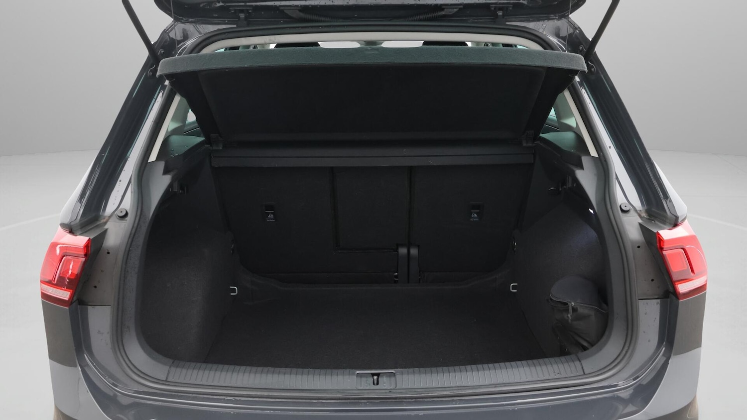 Used Volkswagen Tiguan 2022 for sale - 76422973: Photo 18