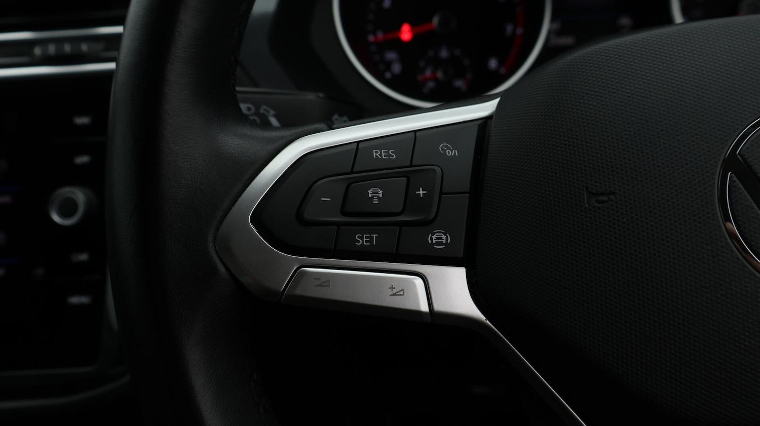 Used Volkswagen Tiguan 2022 for sale - 76422973: Photo 25