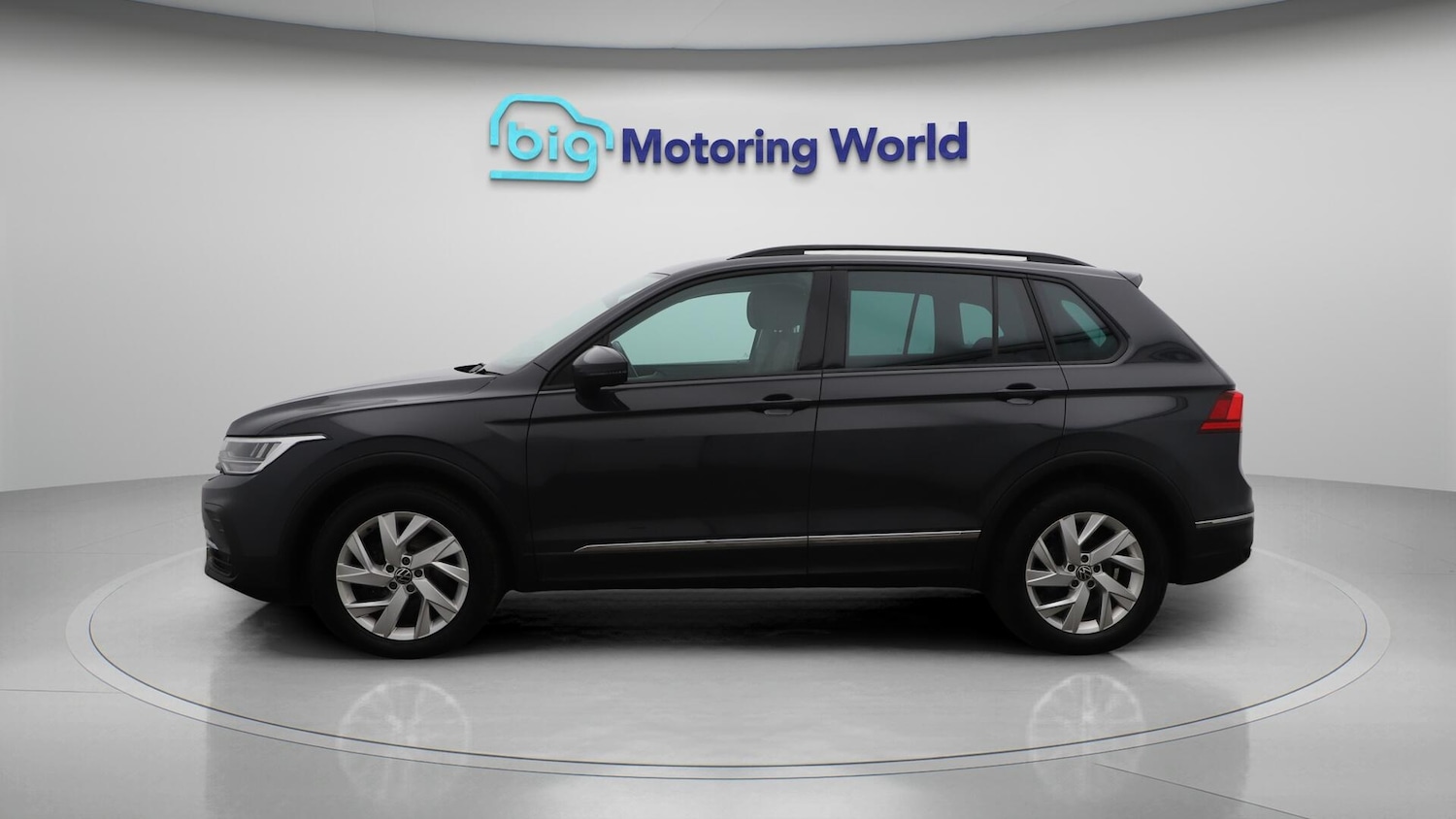 Used Volkswagen Tiguan 2022 for sale - 76422973: Photo 5