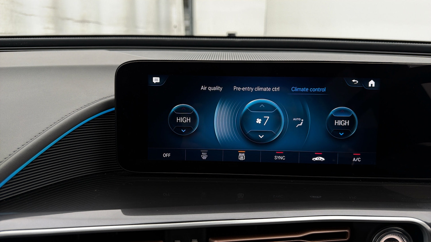 Used Mercedes-Benz EQC 2023 for sale - 78012419: Photo 11