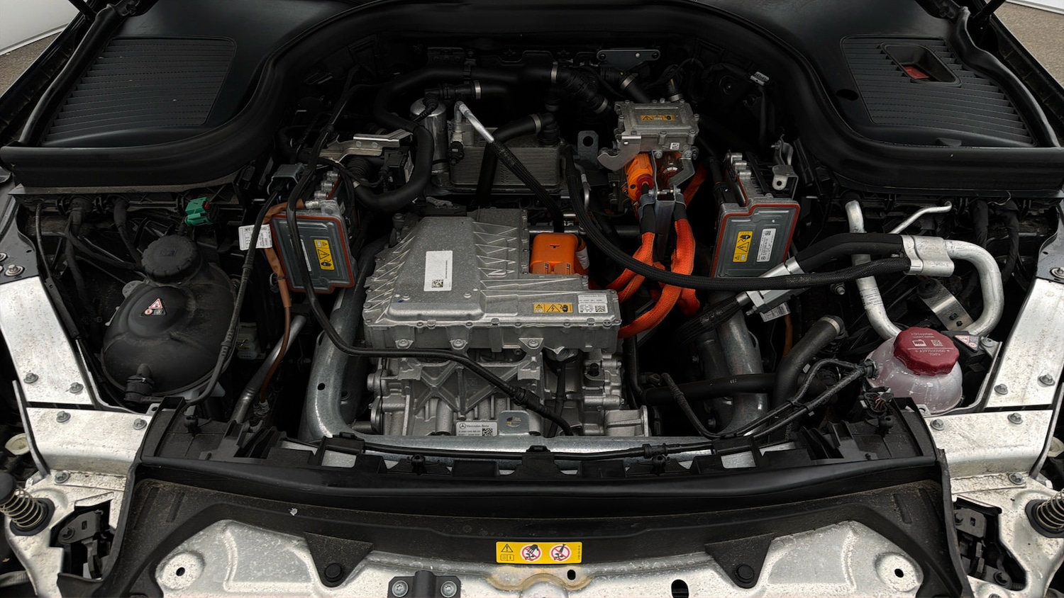 Used Mercedes-Benz EQC 2023 for sale - 78012419: Photo 18