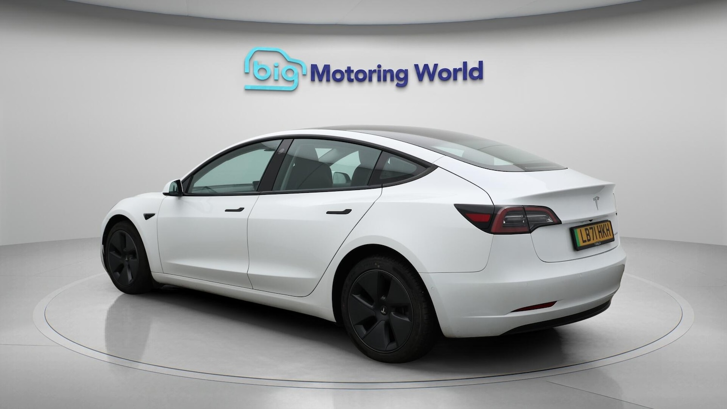 Used Tesla Model 3 2021 for sale - 76572761: Photo 6