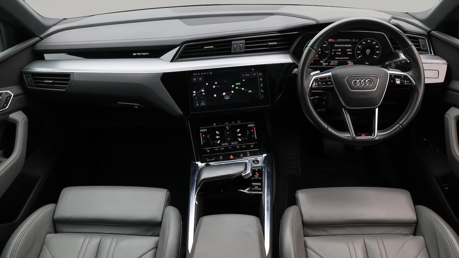 Used Audi e-tron 2021 for sale - 76283372: Photo 14