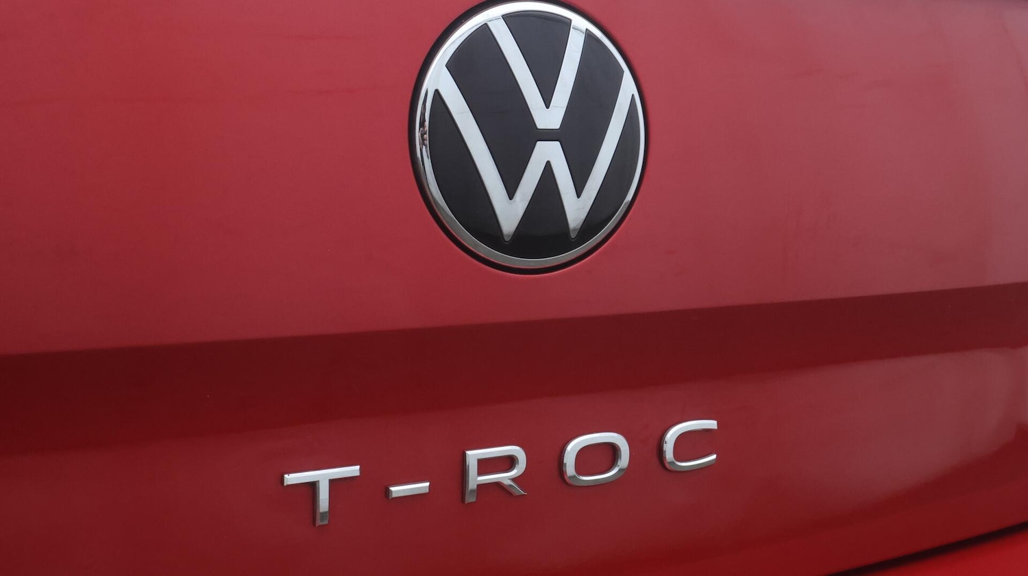 Used Volkswagen T-Roc 2022 for sale - 76688810: Photo 24