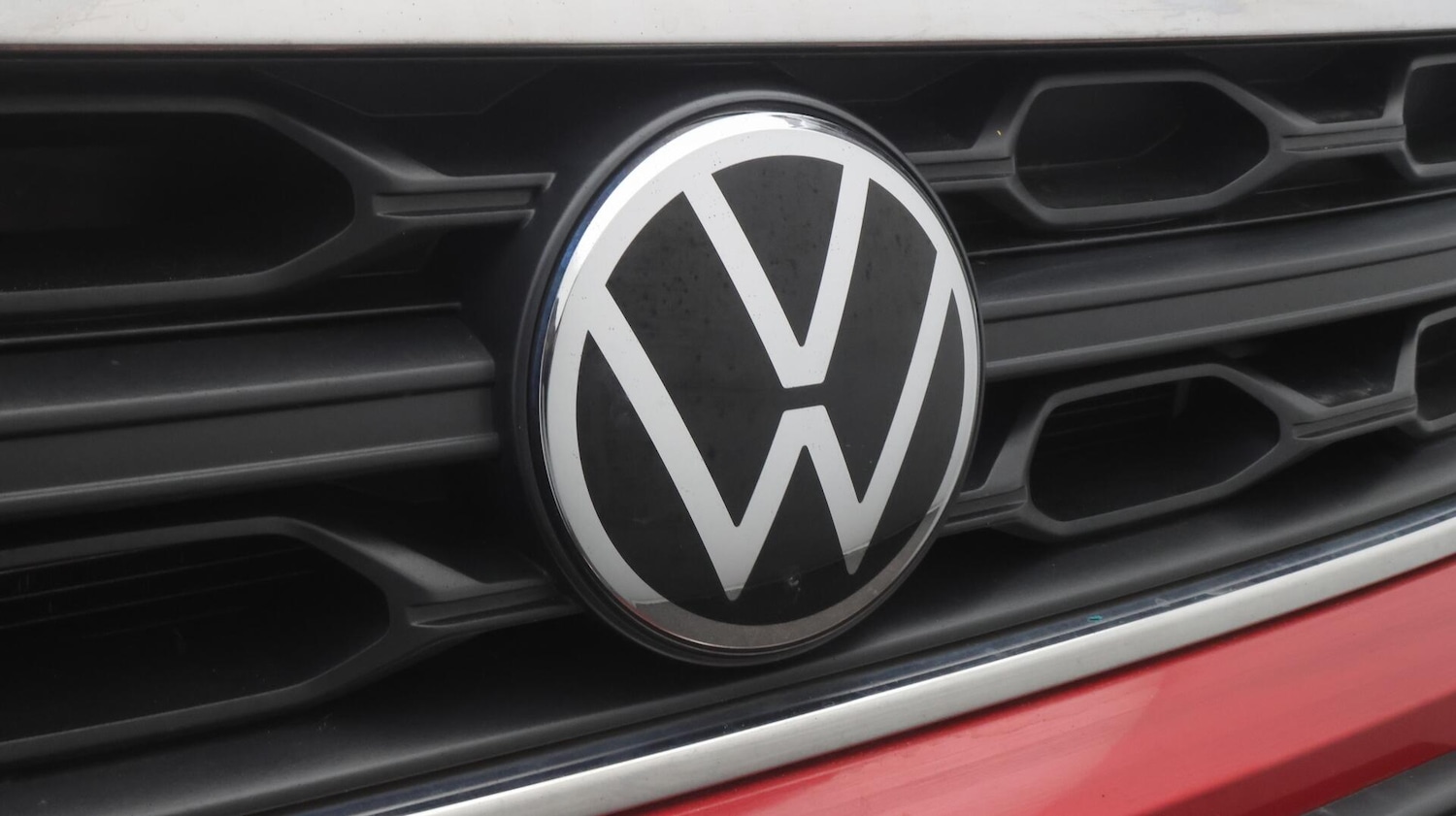 Used Volkswagen T-Roc 2022 for sale - 76688810: Photo 25