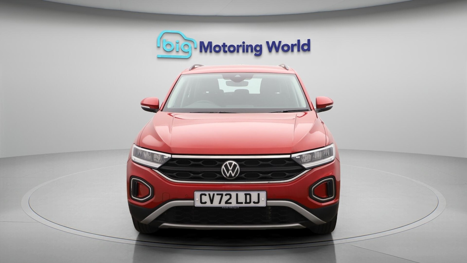 Used Volkswagen T-Roc 2022 for sale - 76688810: Photo 3