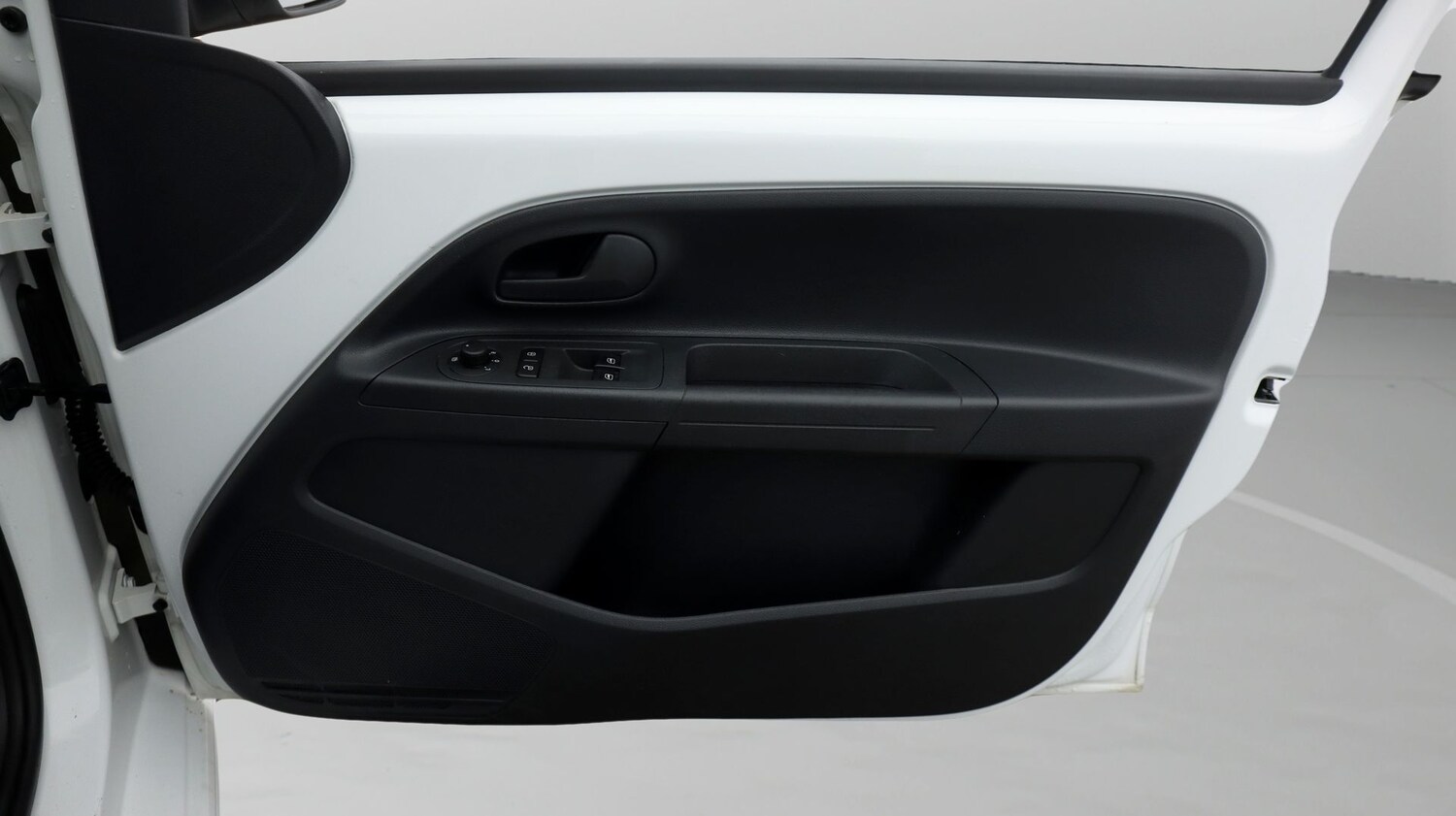 Used Volkswagen up! for sale - 77528179: Photo 15