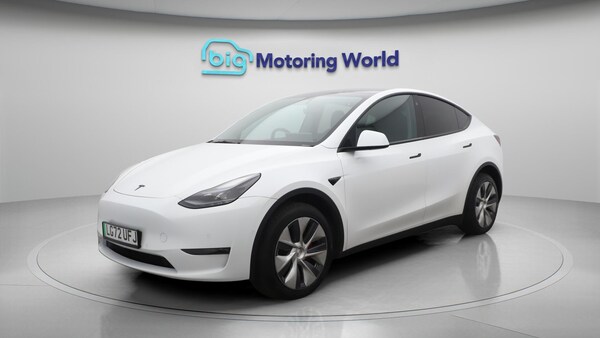 Used Tesla Model Y 2022 for sale - 76084320: Photo 4