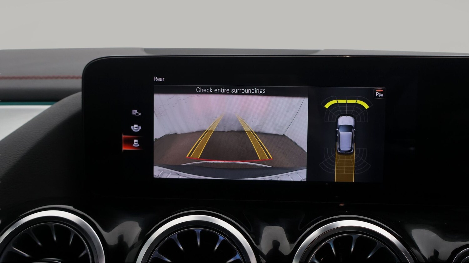 Used Mercedes-Benz EQA 2022 for sale - 77931469: Photo 25