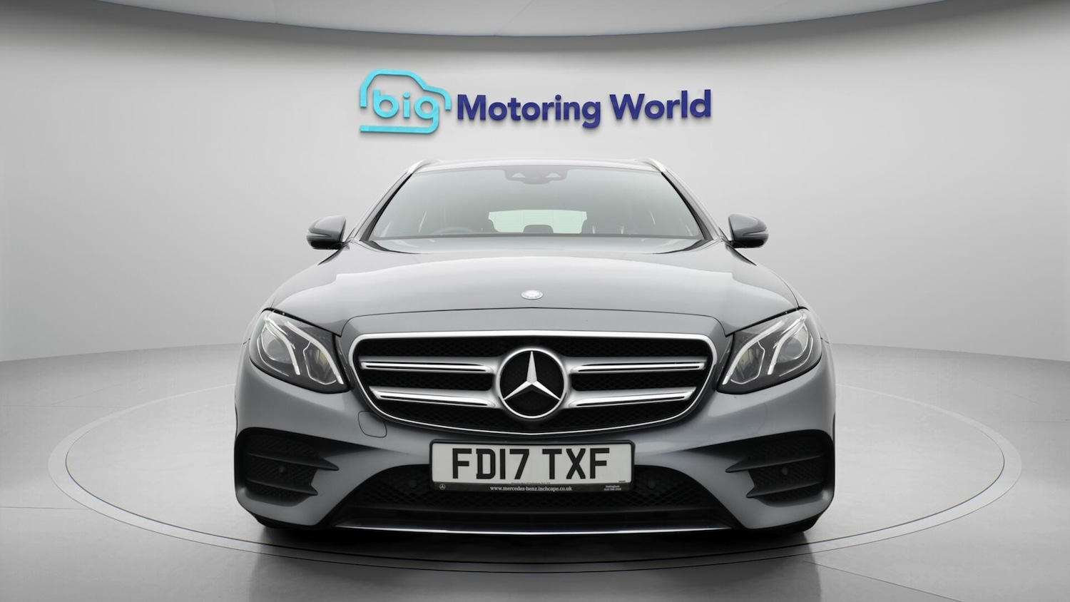 Used Mercedes-Benz E Class 2017 for sale - 76381260: Photo 2