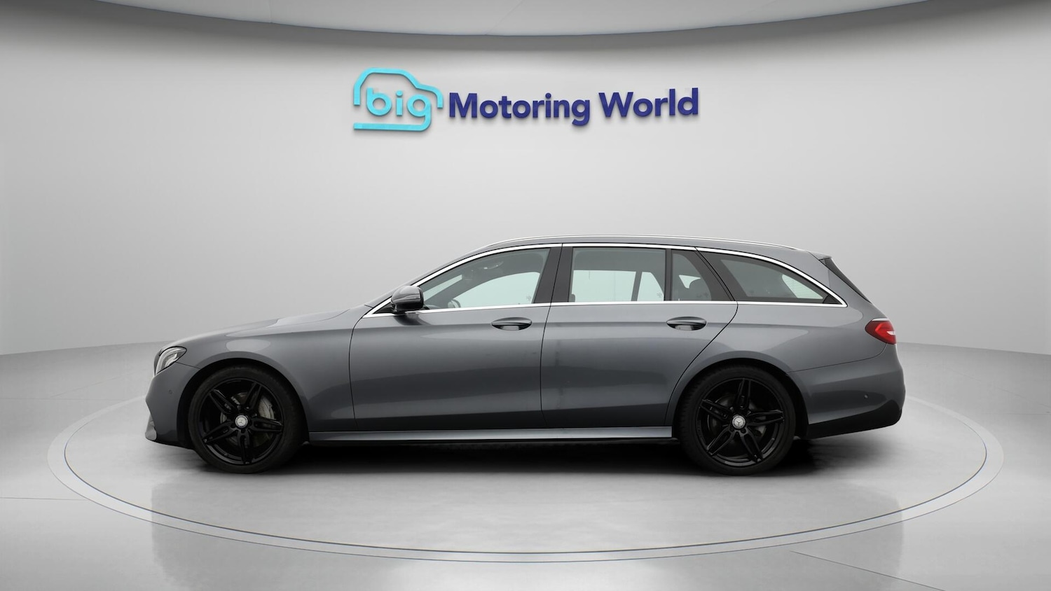Used Mercedes-Benz E Class 2017 for sale - 76381260: Photo 4