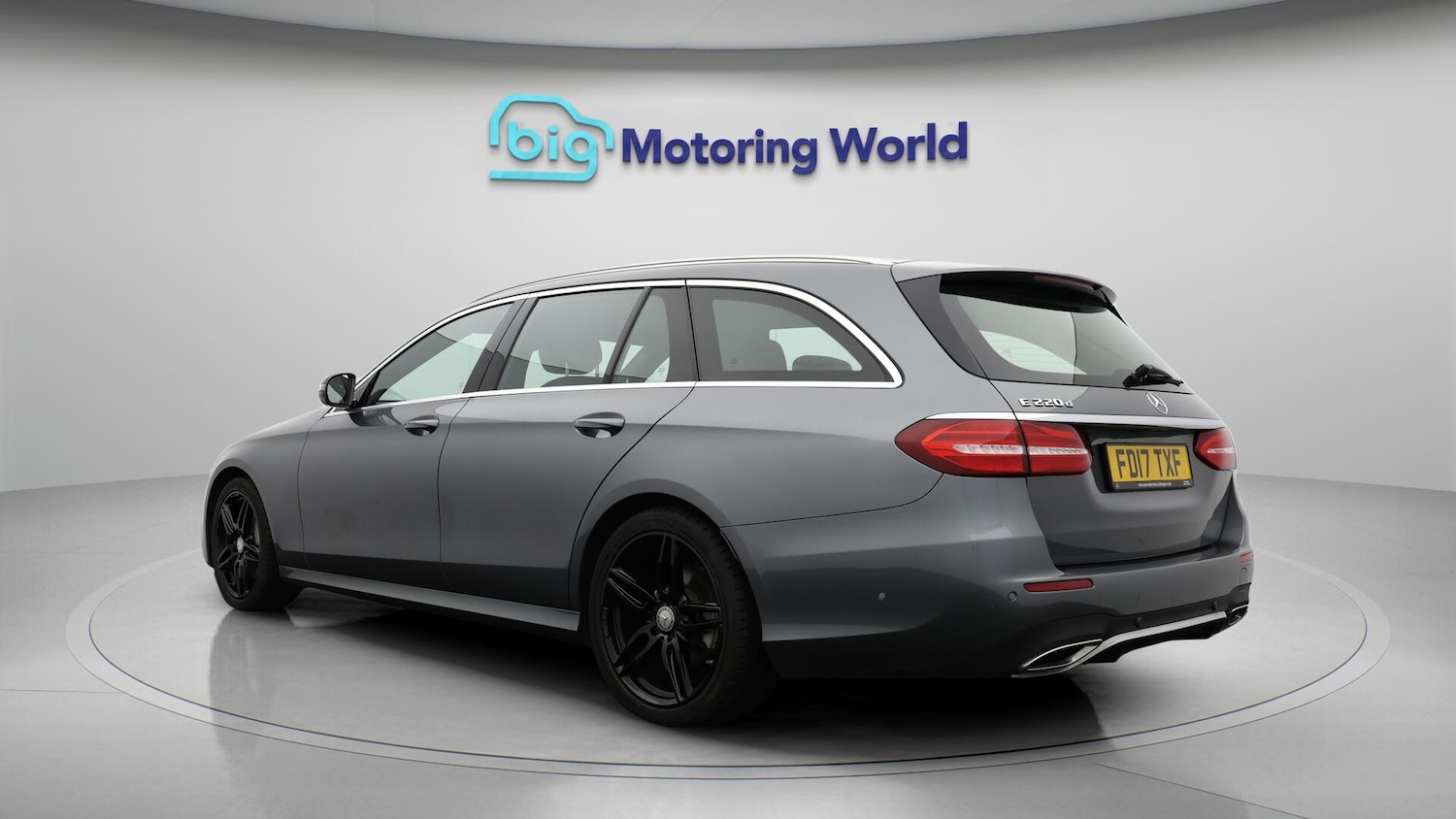 Used Mercedes-Benz E Class 2017 for sale - 76381260: Photo 5