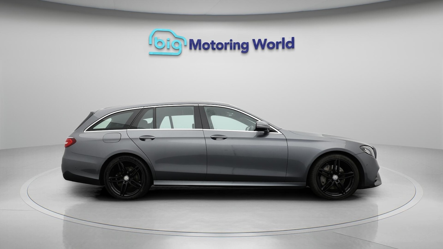 Used Mercedes-Benz E Class 2017 for sale - 76381260: Photo 8