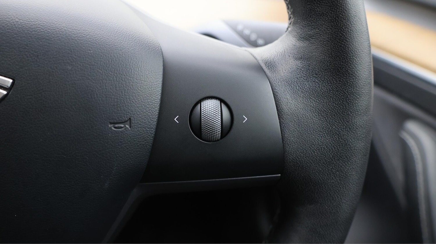 Used Tesla Model 3 2021 for sale - 76424154: Photo 26