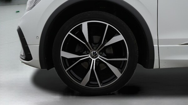 Used Volkswagen Tiguan 2021 for sale - 76326647: Photo 19