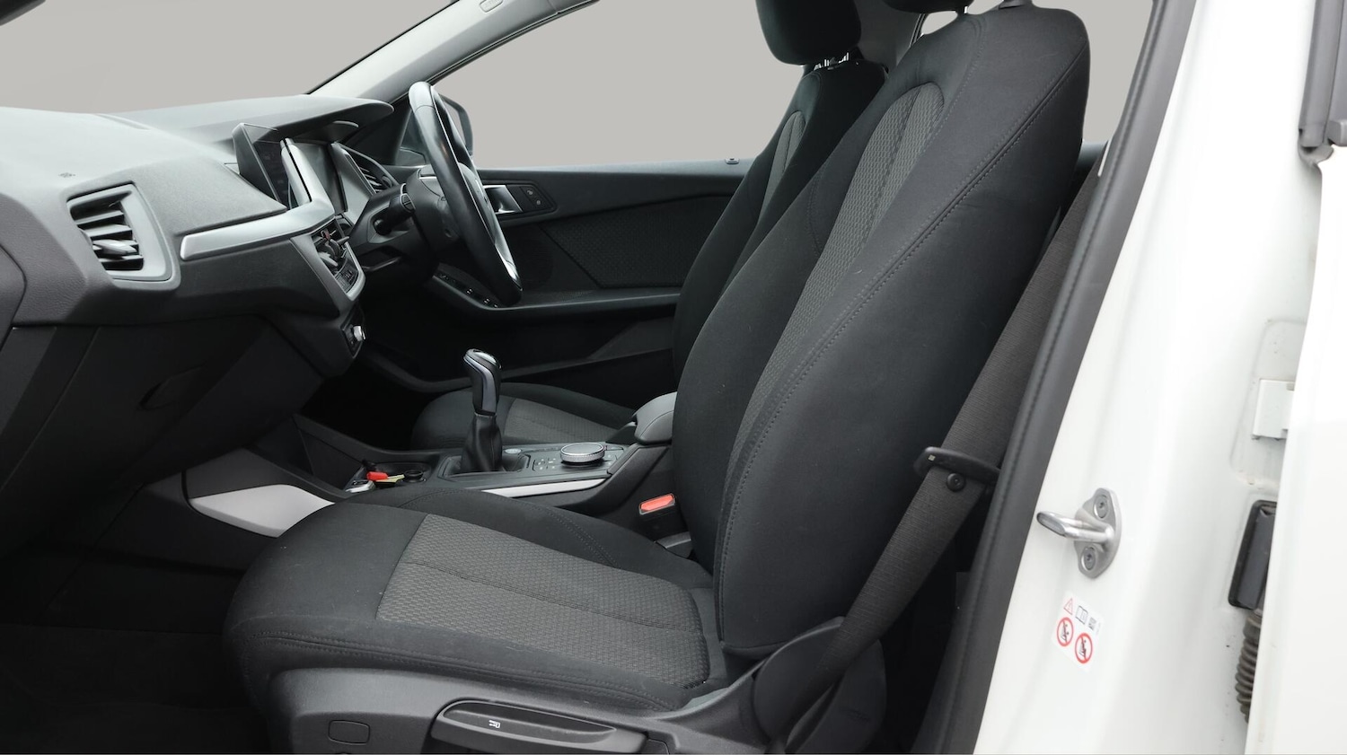 Used BMW 1 Series 2023 for sale - 76433391: Photo 15