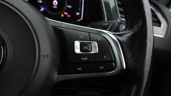 Used Volkswagen Tiguan 2020 for sale - 76189210: Photo 27