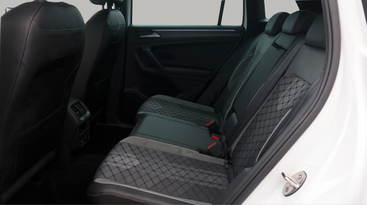 Used Volkswagen Tiguan 2020 for sale - 77182114: Photo 16