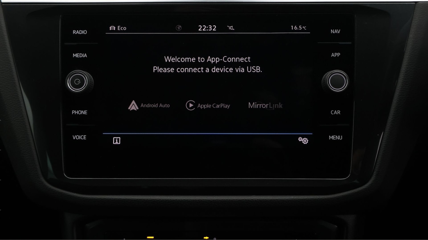 Used Volkswagen Tiguan 2020 for sale - 77182114: Photo 21