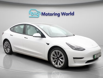 Tesla - Model 3