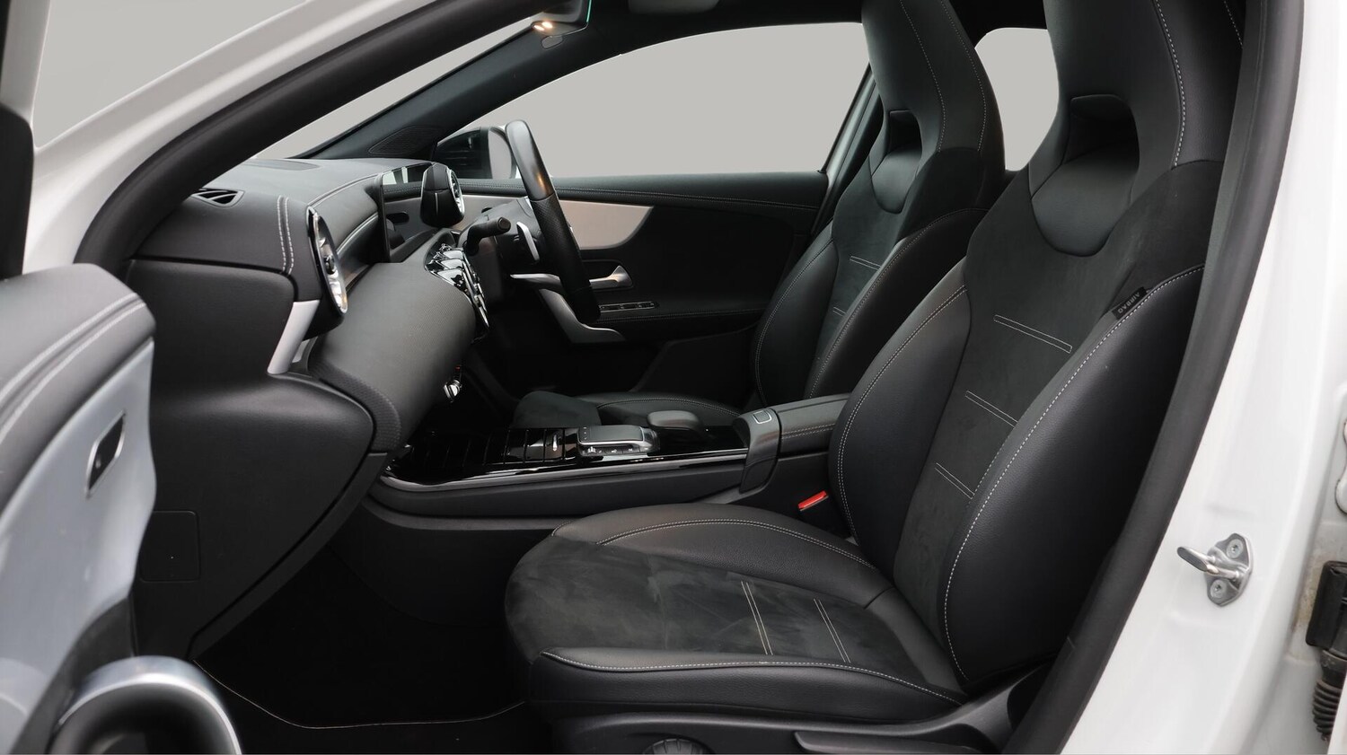 Used Mercedes-Benz A-Class 2022 for sale - 76715570: Photo 15