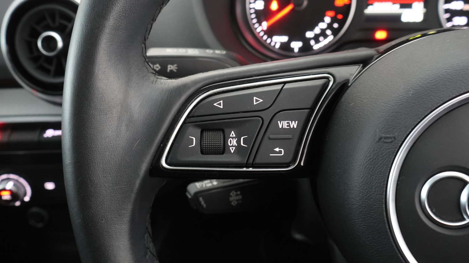 Used Audi Q2 2022 for sale - 77777495: Photo 24