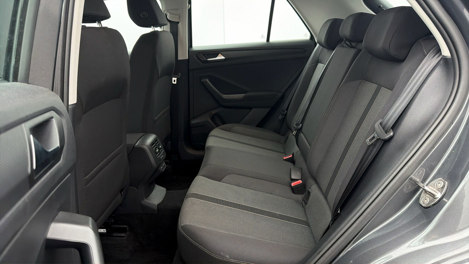 Used Volkswagen T-Roc 2023 for sale - 78159775: Photo 15