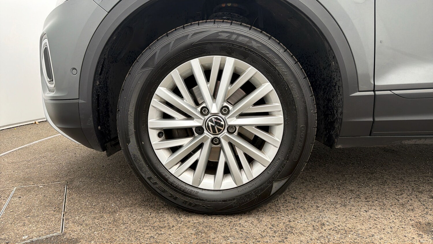 Used Volkswagen T-Roc 2023 for sale - 78159775: Photo 17