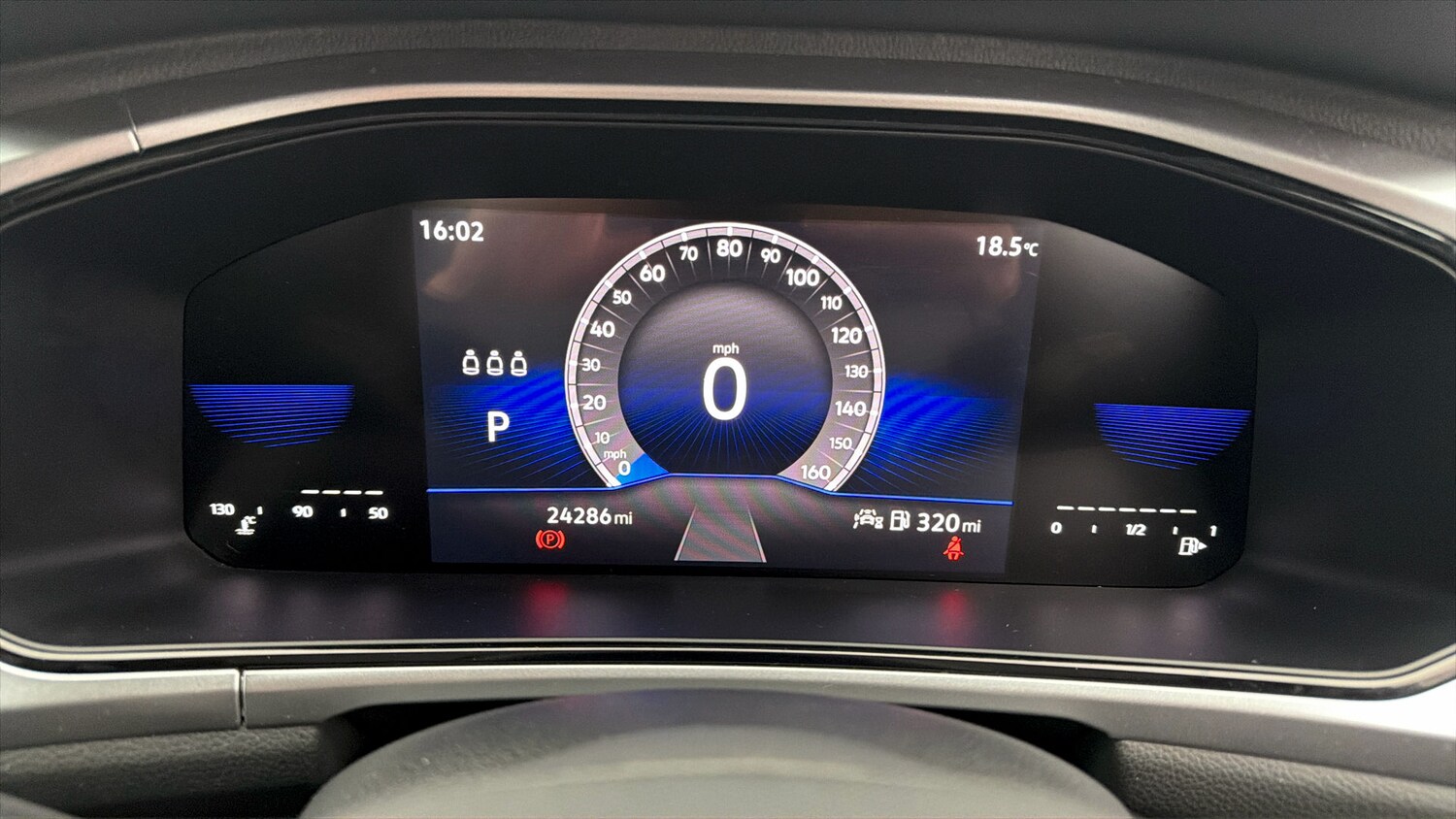 Used Volkswagen T-Roc 2023 for sale - 78159775: Photo 26