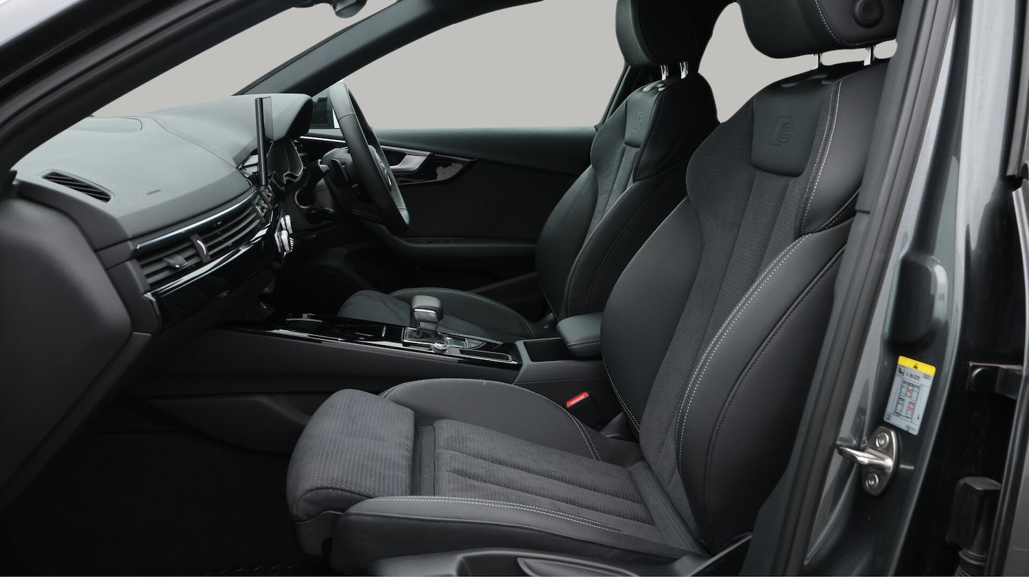 Used Audi A4 2023 for sale - 76398542: Photo 15