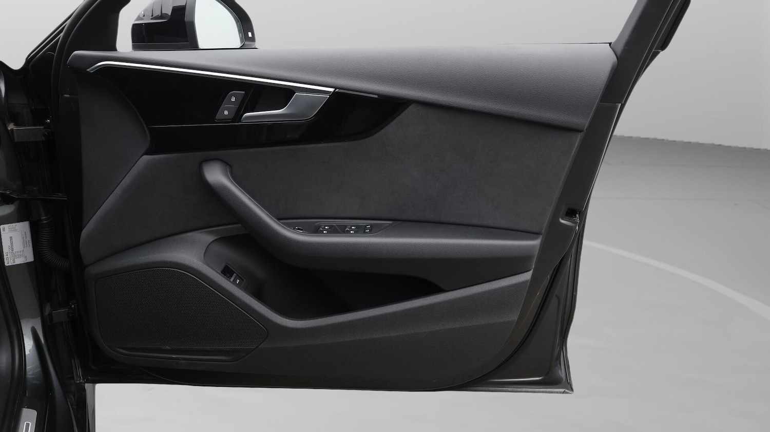 Used Audi A4 2023 for sale - 76398542: Photo 16