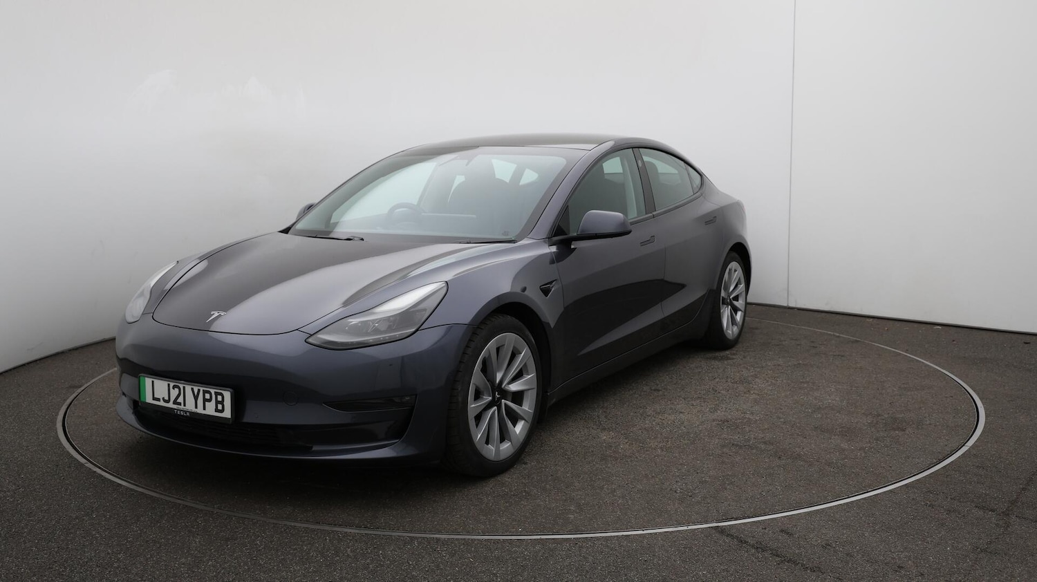 Used Tesla Model 3 2021 for sale - 76137790: Photo 14