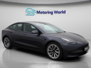 Tesla - Model 3