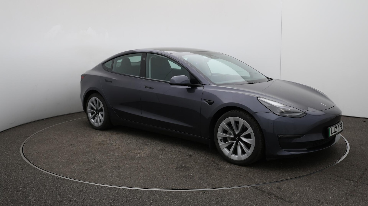Used Tesla Model 3 2021 for sale - 76137790: Photo 28