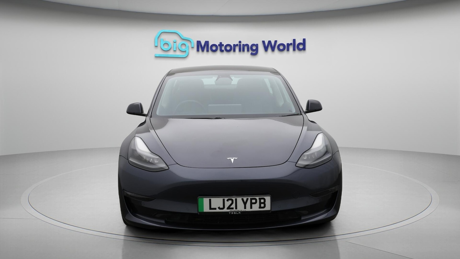 Used Tesla Model 3 2021 for sale - 76137790: Photo 3