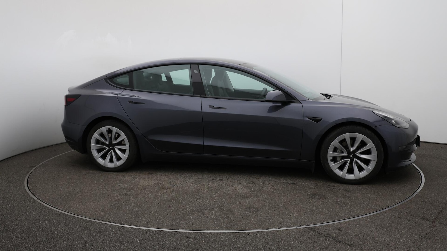 Used Tesla Model 3 2021 for sale - 76137790: Photo 36