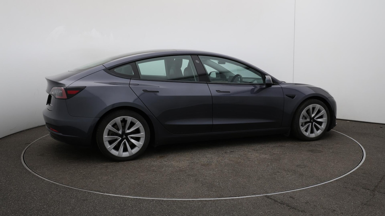 Used Tesla Model 3 2021 for sale - 76137790: Photo 43