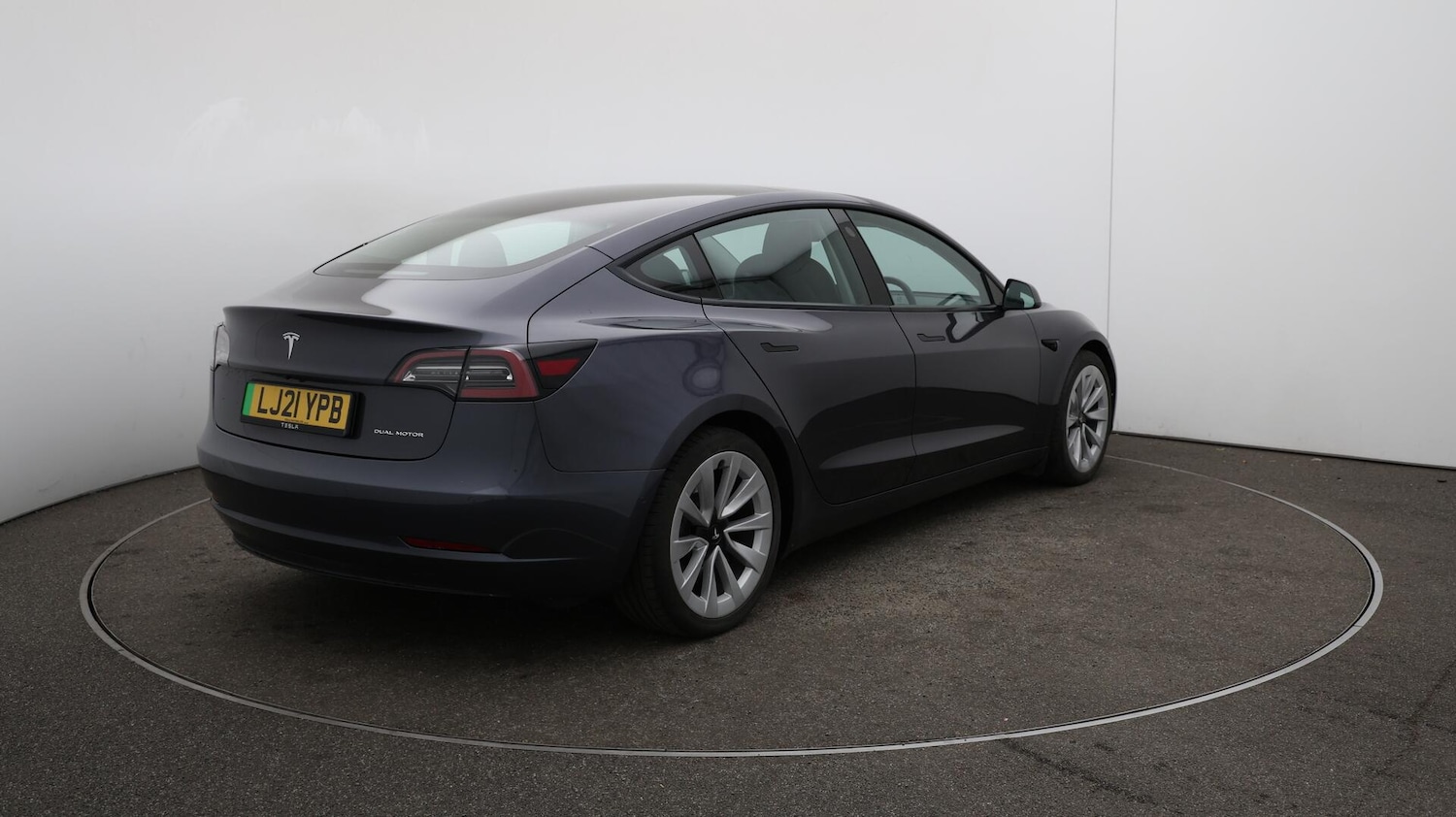 Used Tesla Model 3 2021 for sale - 76137790: Photo 49